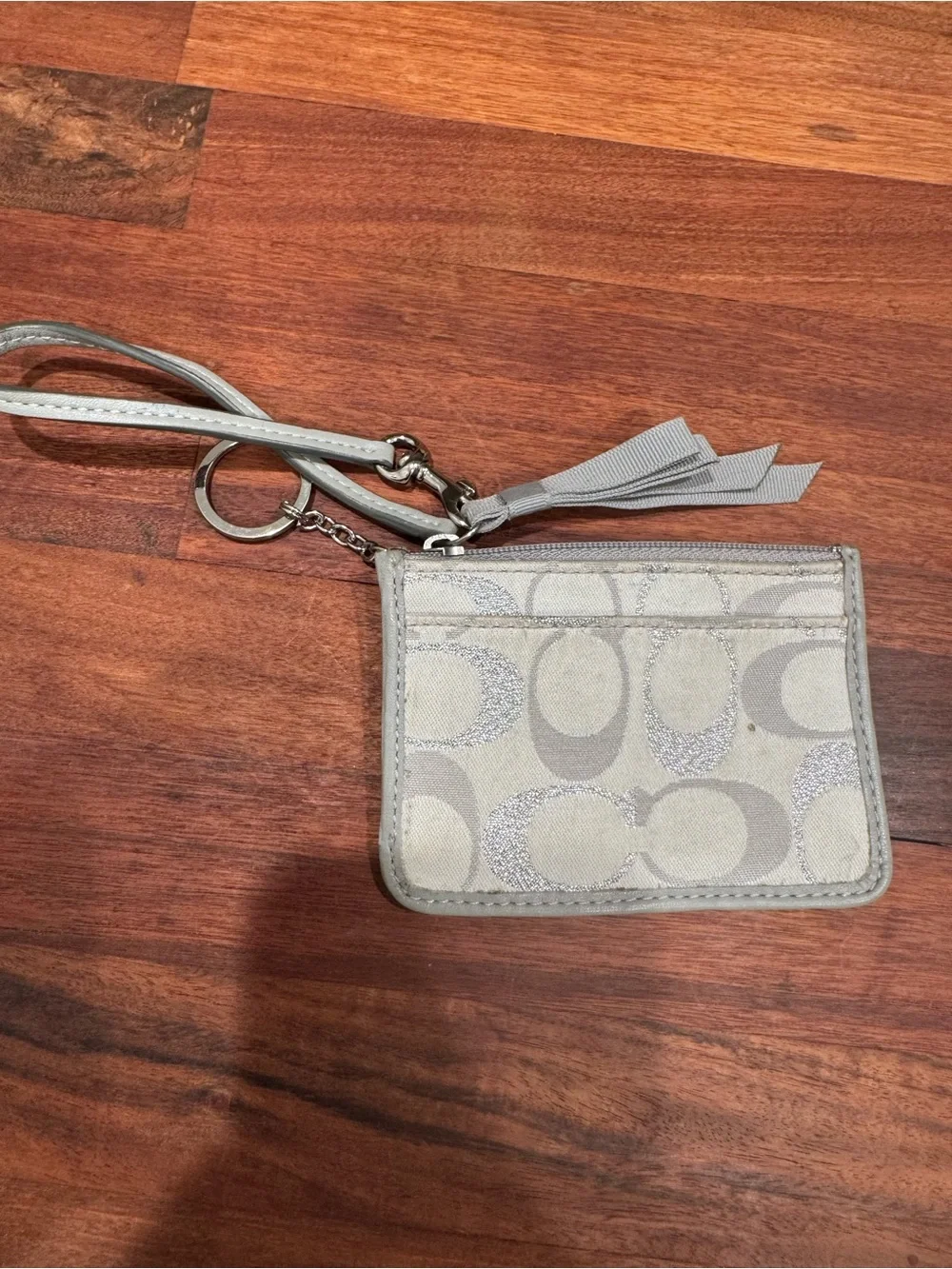 Coach Signature Wristlet Card Case in Silver